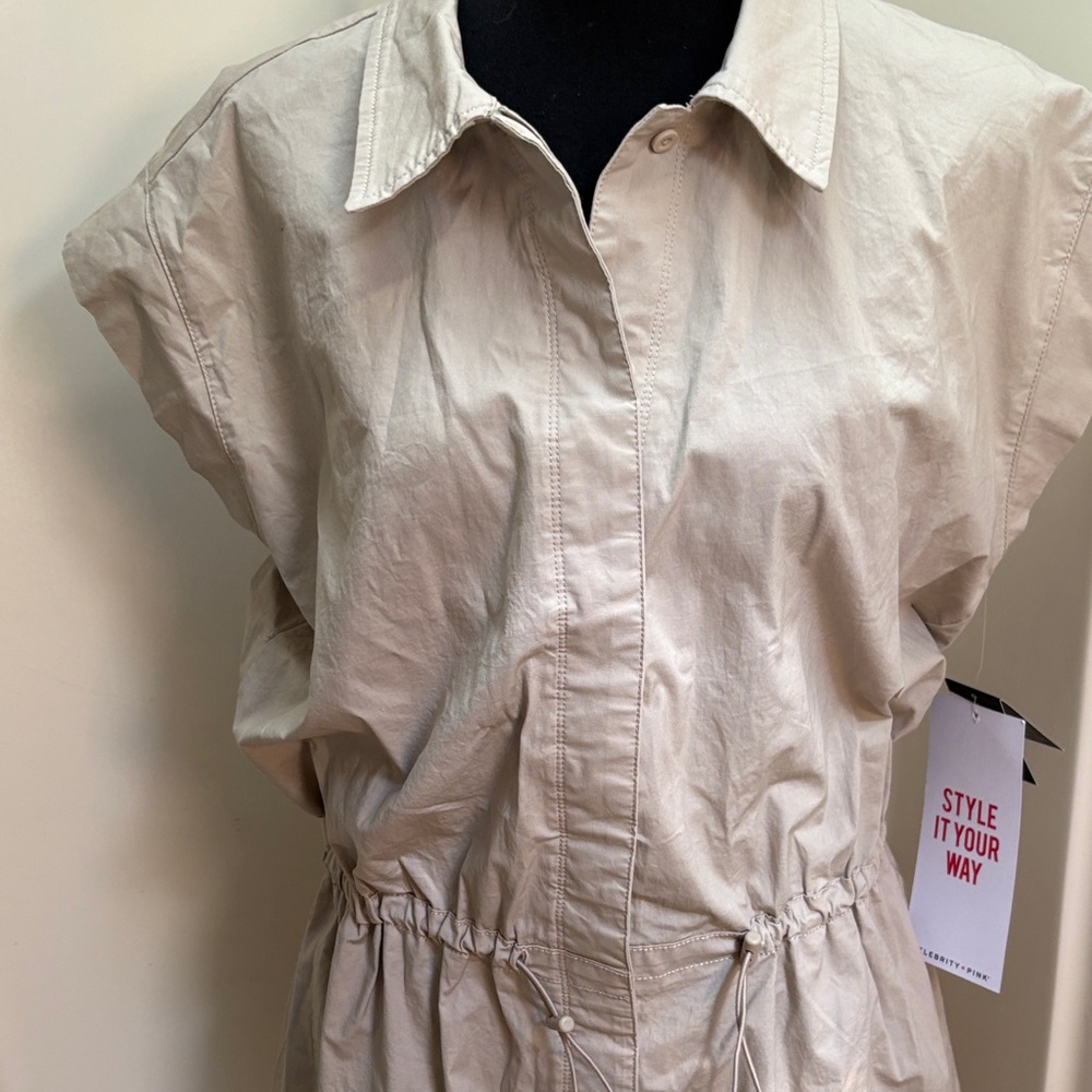 Celebrity Pink Beige Short Sleeve Utility Romper - Picture 4 of 7